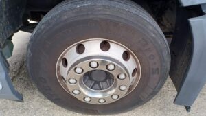 truck RIMESSO IN FLOTTA NOLO FP617KN 130937